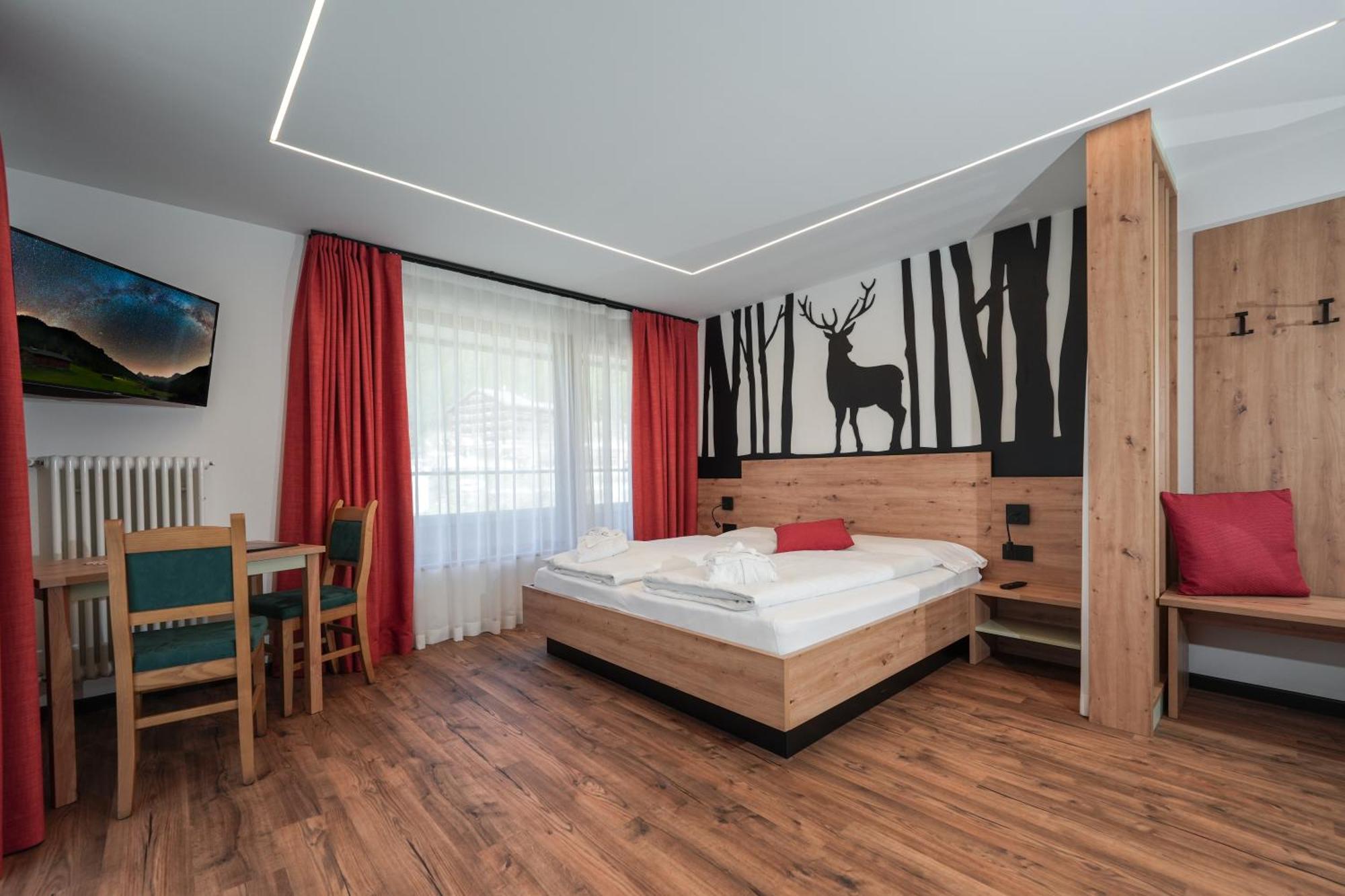 Dolomiten Hotel Irma Canazei Buitenkant foto