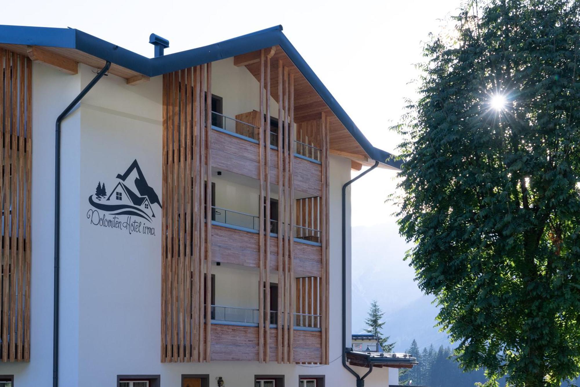 Dolomiten Hotel Irma Canazei Buitenkant foto