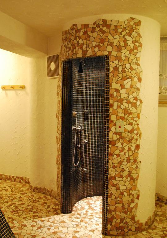 Dolomiten Hotel Irma Canazei Buitenkant foto